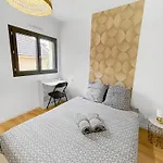 Evasion Urbaine, 1 Ou 2 Villas, 4 A 8 Villa