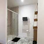 Evasion Urbaine, 1 Ou 2 Villas, 4 A 8 Villa Poitiers