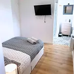 Villa Evasion Urbaine, 1 Ou 2 Villas, 4 A 8 *