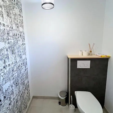 Evasion Urbaine, 1 Ou 2 Villas, 4 A 8 Вілла Пуатьє