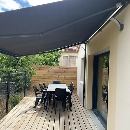 Evasion Urbaine, 1 Ou 2 Villas, 4 A 8 Villa Poitiers