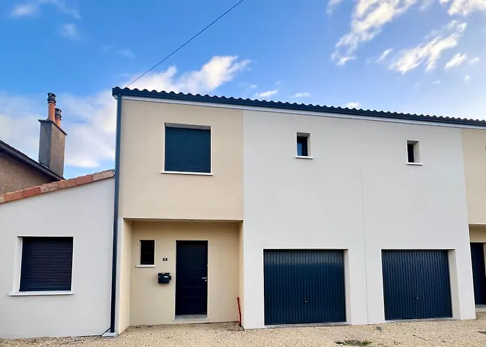 Evasion Urbaine, 1 Ou 2 Villas, 4 A 8 Villa