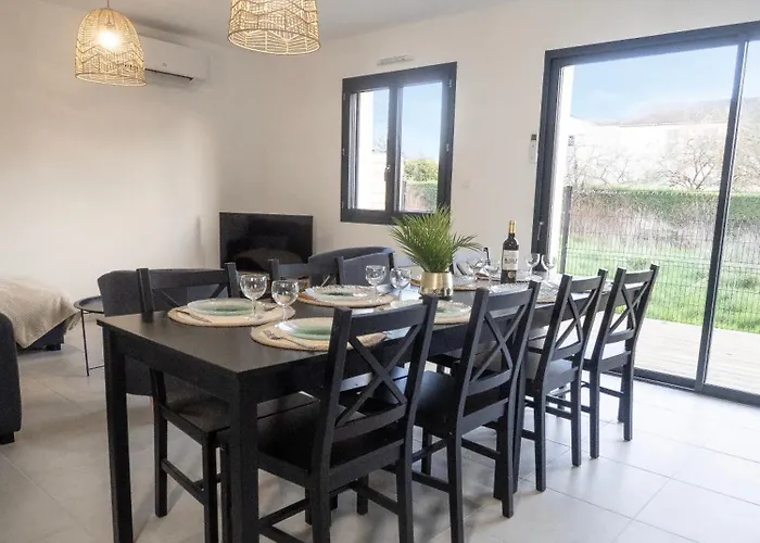 Evasion Urbaine, 1 Ou 2 Villas, 4 A 8 Poitiers