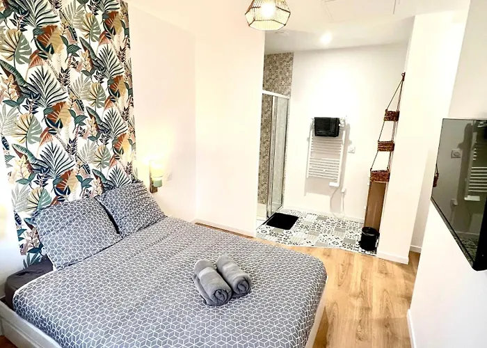 Villa Evasion Urbaine, 1 Ou 2 Villas, 4 A 8 Poitiers