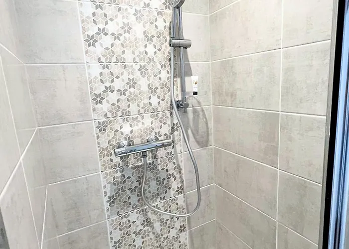 Evasion Urbaine, 1 Ou 2 Villas, 4 A 8 Poitiers