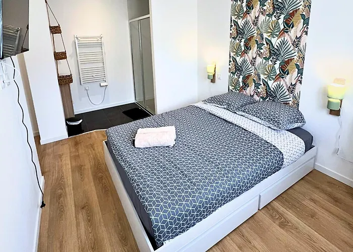 Villa Evasion Urbaine, 1 Ou 2 Villas, 4 A 8 *