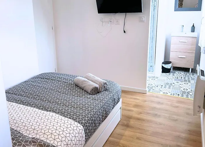 Villa Evasion Urbaine, 1 Ou 2 Villas, 4 A 8 *