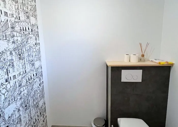 Evasion Urbaine, 1 Ou 2 Villas, 4 A 8 Villa Poitiers